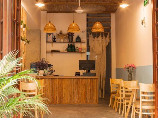 Ivy House Hotel Хуе Екстериор снимка